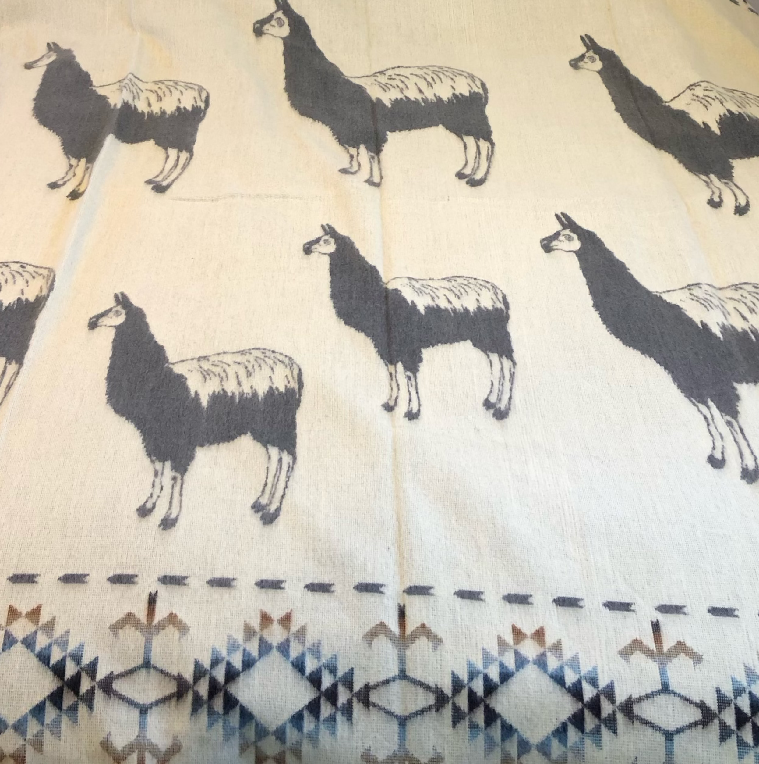 Alpaca Blanket Llama Queen