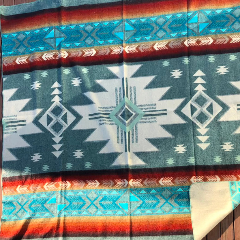 Alpaca Blanket Equinox Queen