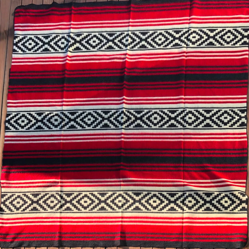 Alpaca Blanket Chakana Red